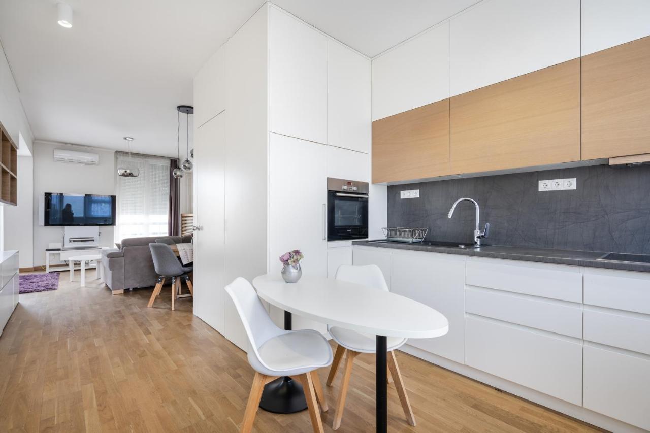 Breathless Basilika View Elegant Flat With Balcony Need Reservation X Free Parking Boedapest Buitenkant foto