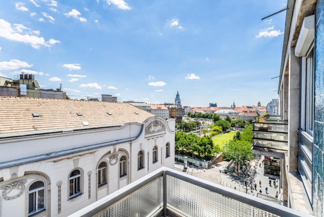 Breathless Basilika View Elegant Flat With Balcony Need Reservation X Free Parking Boedapest Buitenkant foto