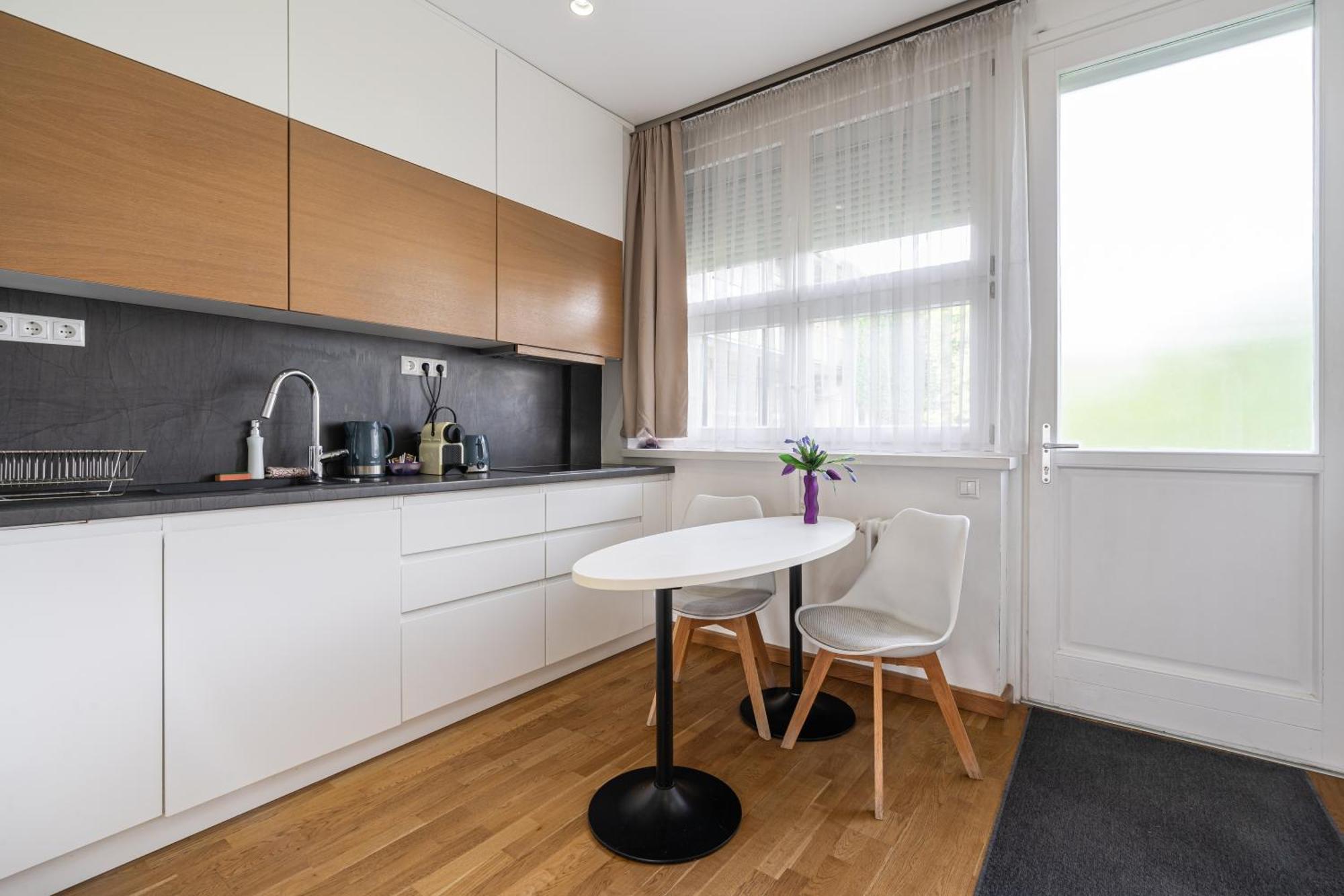 Breathless Basilika View Elegant Flat With Balcony Need Reservation X Free Parking Boedapest Buitenkant foto